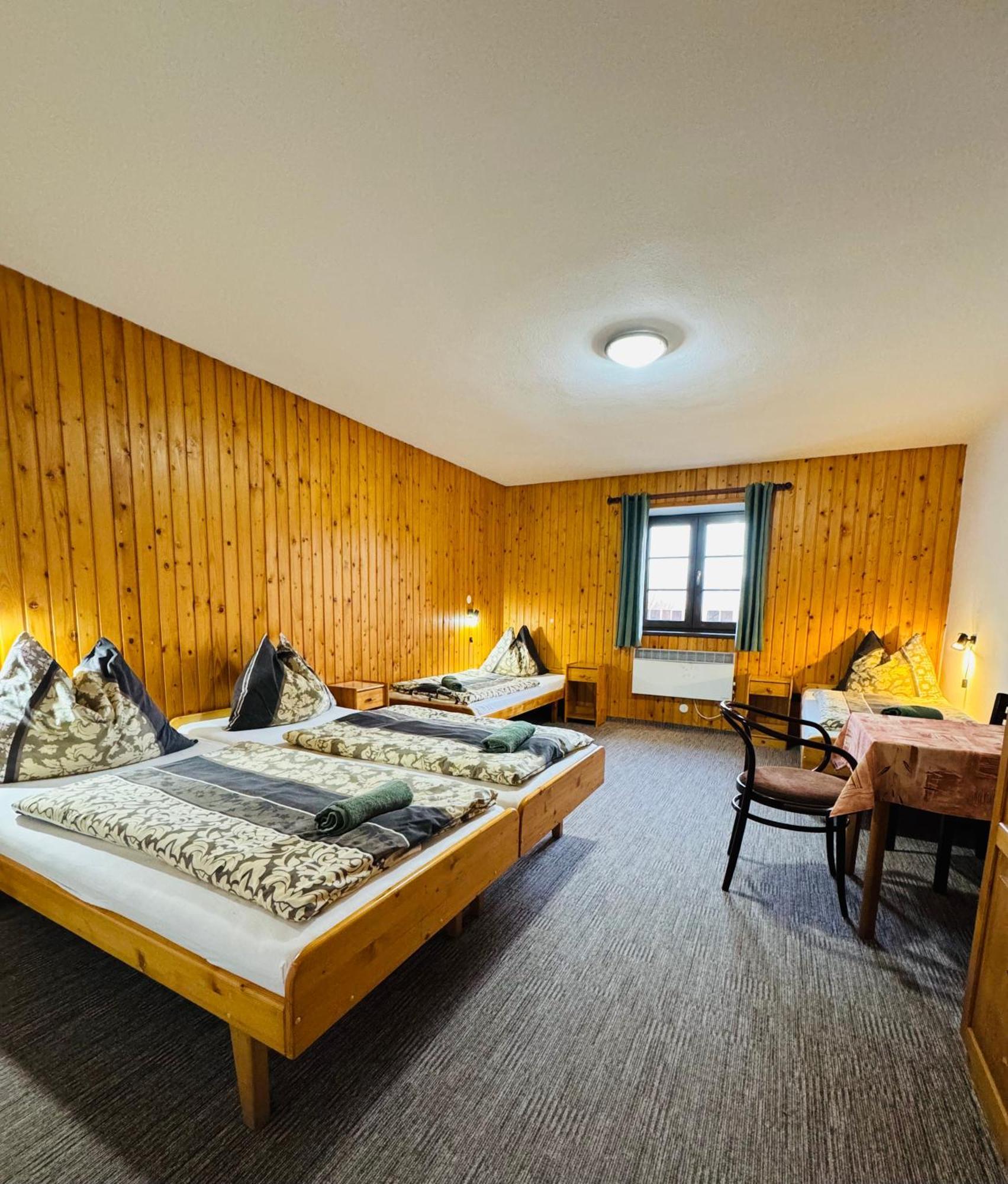 Penzion Familia Antol Liptovský Mikuláš Extérieur photo